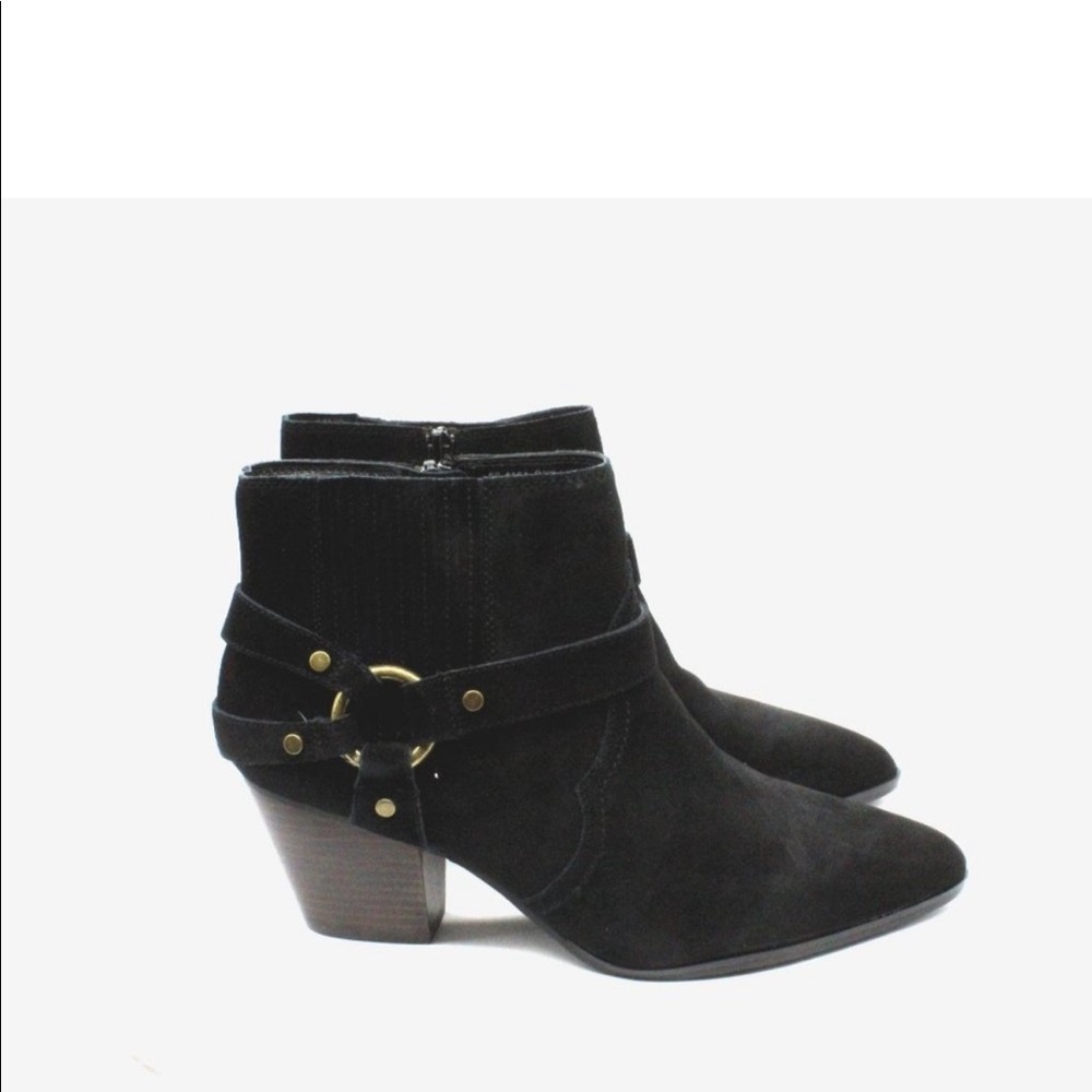 Bella Vita Bronx suede black booties